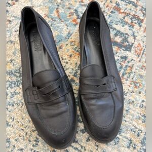 Little Burgundy leather loafer